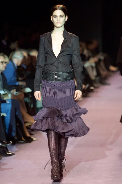 Look 30